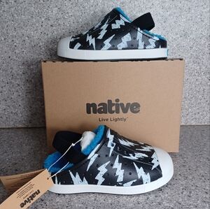 NATIVE GLOW IN THE DARK Cozy Slip On Black Lightning Bolt Jefferson Shoes Kids